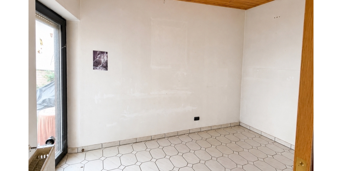 Einfamilienhaus mit Scheune in ruhiger Lage von Karben-Petterweil! - Einfamilienhaus Karben | Angebot:27076460