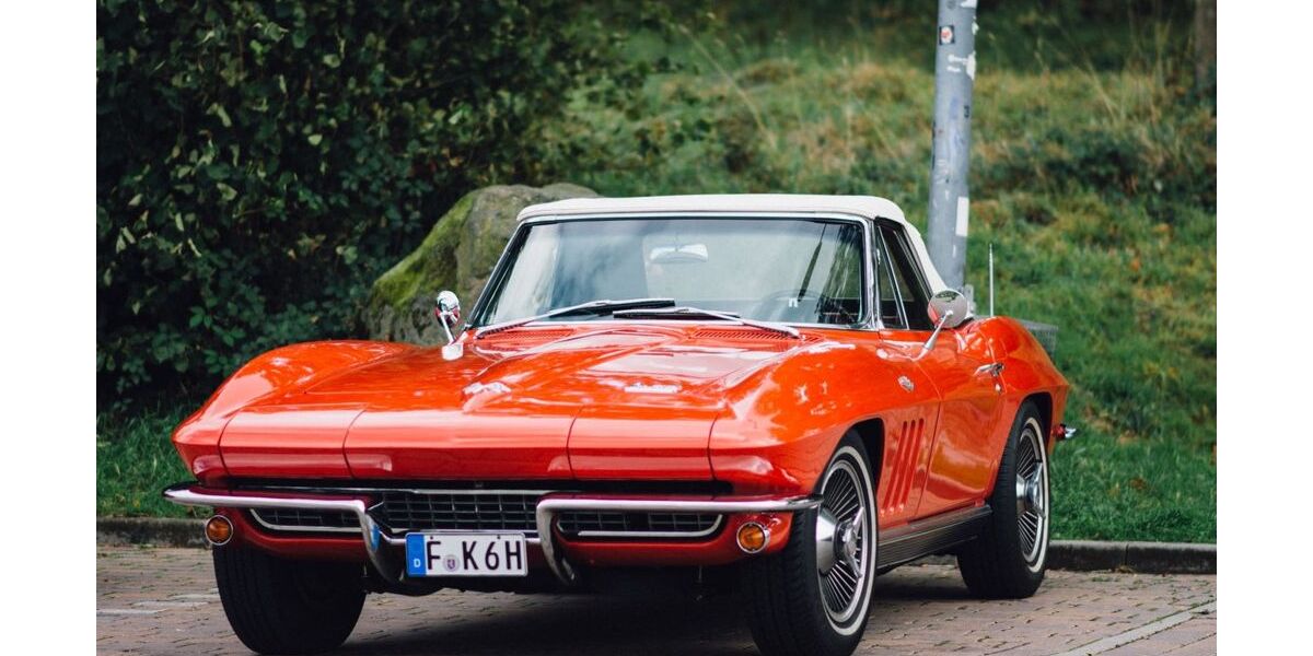 Corvette C2 129.704 km 75.000 &euro; Frankfurt 60389