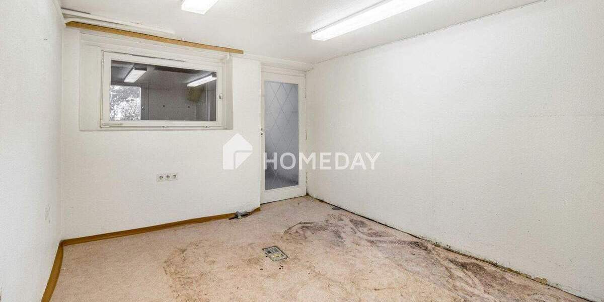 Reihenmittelhaus Frankfurt am Main Ginnheim - 8 Zimmer, 118 m&sup2;, 695.000&euro; | Angebot:24825379