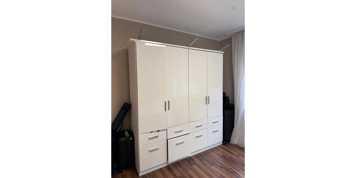 Möbilierte 2-Zimmer Wohnung mit neuer EBK in Frankfurt Ostend 2 zimmer