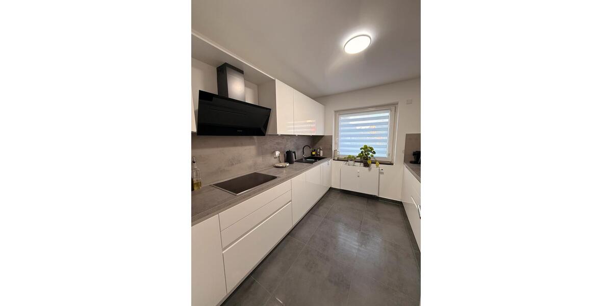 Etagenwohnung Hanau Lamboy - 3 Zimmer, 82 m&sup2;, 1.150&euro; | Angebot:26351468