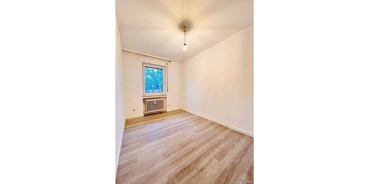 Familienfreundliches Haus in ruhiger Grünlage mit großem Garten 5 zimmer