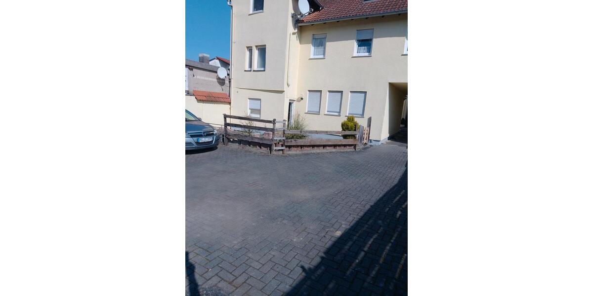 Etagenwohnung Langenselbold - 3 Zimmer, 80 m&sup2;, 900&euro; | Angebot:25613931
