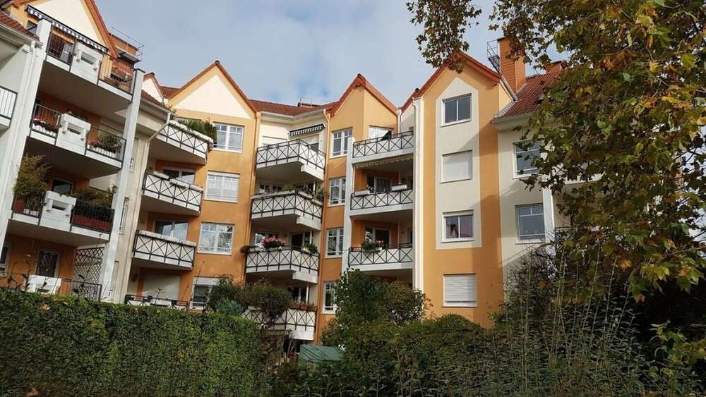 Wohnung zum Mieten in Frankfurt am Main 1.244 € 83 m² 3 zimmer