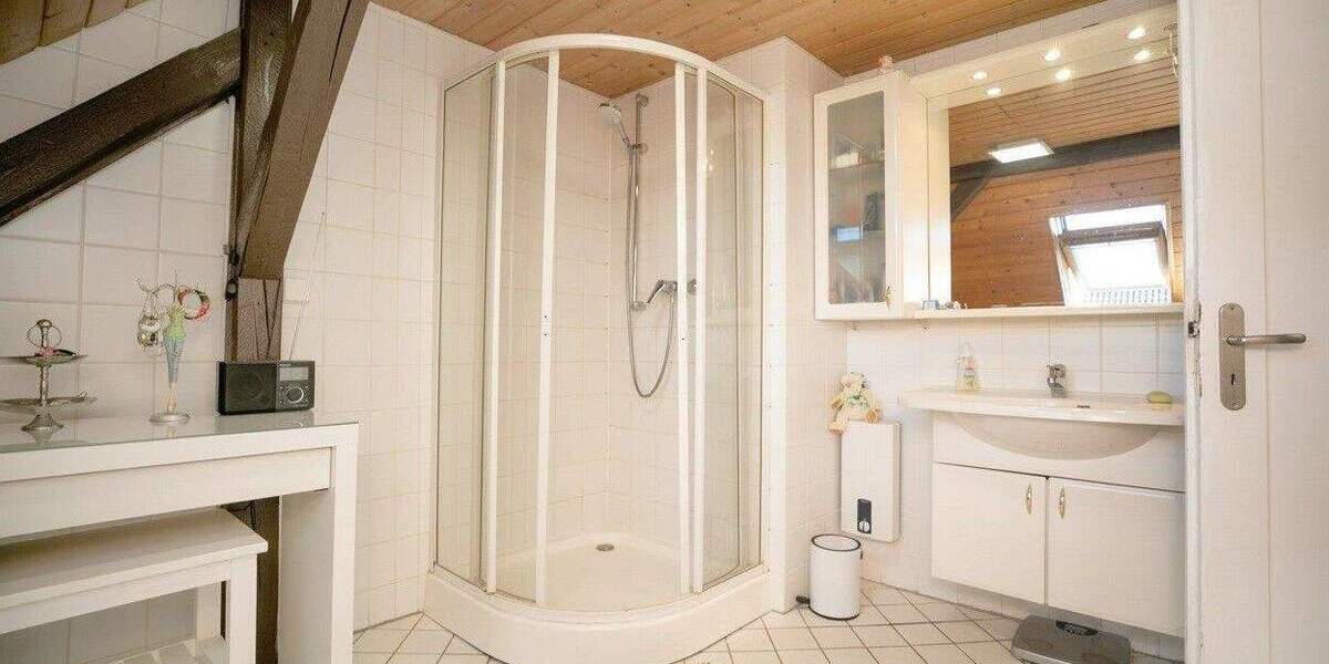 Mehrfamilienhaus, Wohnhaus Rödermark Ober-Roden - 9 Zimmer, 150 m&sup2;, 535.000&euro; | Angebot:25688998