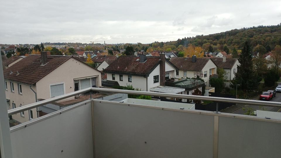 Etagenwohnung Bad Nauheim - 3 Zimmer, 81 m&sup2;, 335.000&euro; | Angebot:26885811