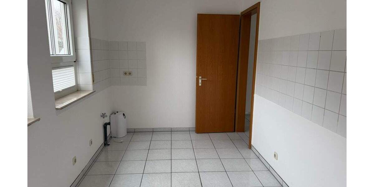 Etagenwohnung Darmstadt Bessungen - 2 Zimmer, 79 m&sup2;, 1.050&euro; | Angebot:24907204