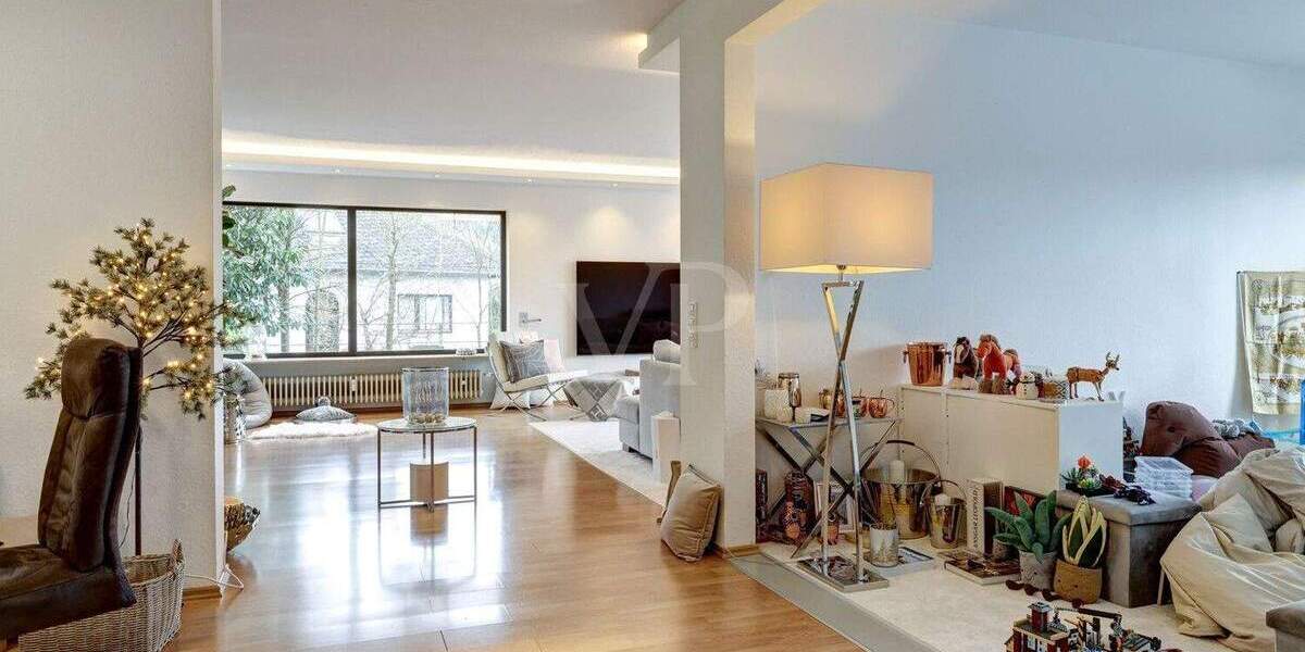 Einfamilienhaus Kelkheim (Taunus) / Fischbach Fischbach - 7 Zimmer, 272 m&sup2;, 3.300&euro; | Angebot:25682217