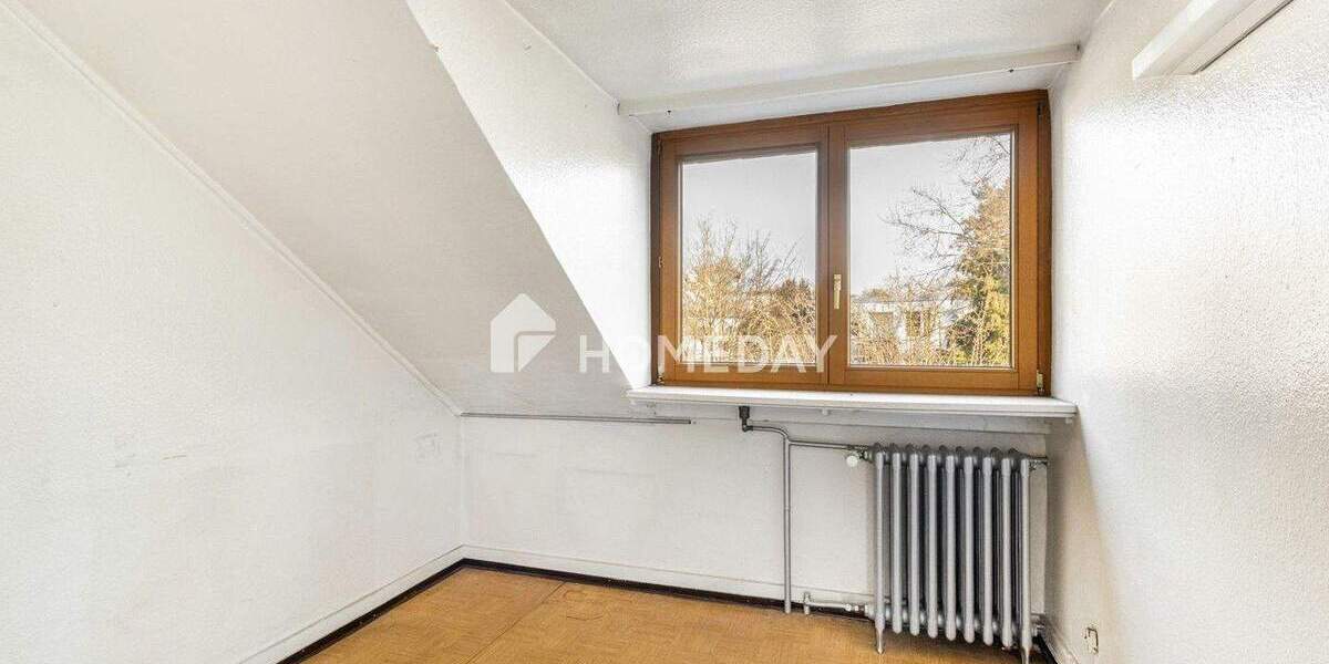 Reihenmittelhaus Frankfurt am Main Ginnheim - 8 Zimmer, 118 m&sup2;, 695.000&euro; | Angebot:24825379