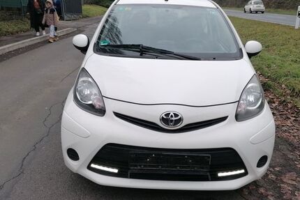 Toyota Aygo (X) 150.000 km 2.200 &euro; friedrichsdorf 61381
