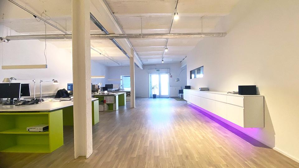 Arbeitsplätze in Kreativagentur zu vermieten! zimmer