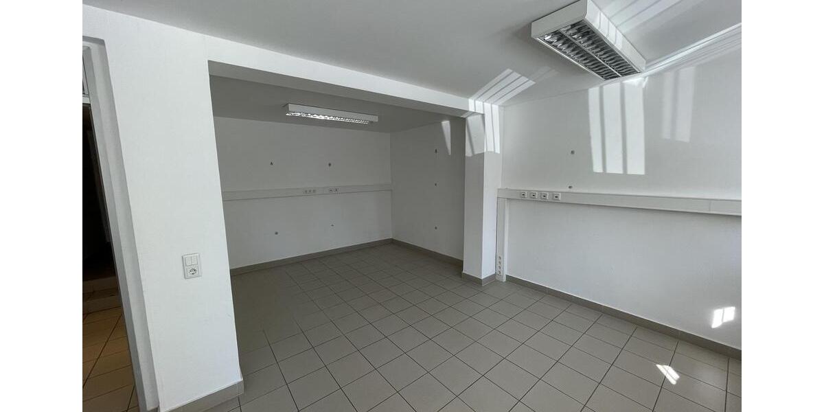 Gewerbeobjekt Frankfurt am Main Nied - 2.650&euro; | Angebot:23900332