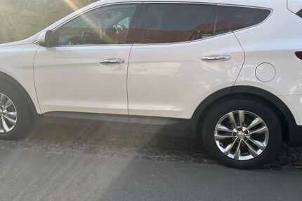 Hyundai SANTA FE 157.000 km 13.500 &euro; Schöneck 61137