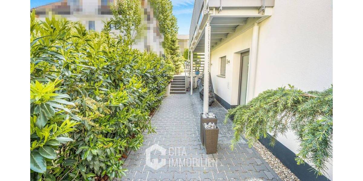 Mehrfamilienhaus, Wohnhaus Frankfurt am Main Nieder-Eschbach - 7 Zimmer, 270 m&sup2;, 1.790.000&euro; | Angebot:23521599