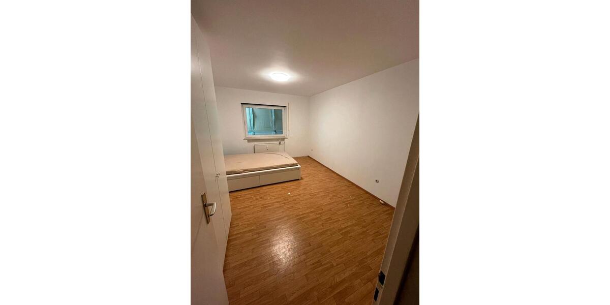 Etagenwohnung Frankfurt am Main Bornheim - 3 Zimmer, 75 m&sup2;, 1.500&euro; | Angebot:26388732