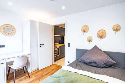 Zimmer Frankfurt am Main Niederrad - 590&euro; | Angebot:25237822