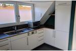 Moderne Single-Dachgeschosswohnung (voll möbliert) 2 zimmer
