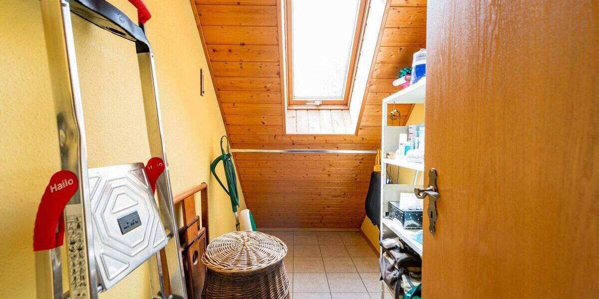 Einfamilienhaus Bad Homburg Ober-Erlenbach - 4 Zimmer, 139 m&sup2;, 639.000&euro; | Angebot:26349425