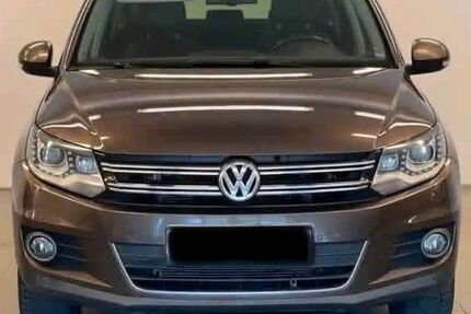 VW Tiguan 179.000 km 6.000 &euro; Offenbach 63069