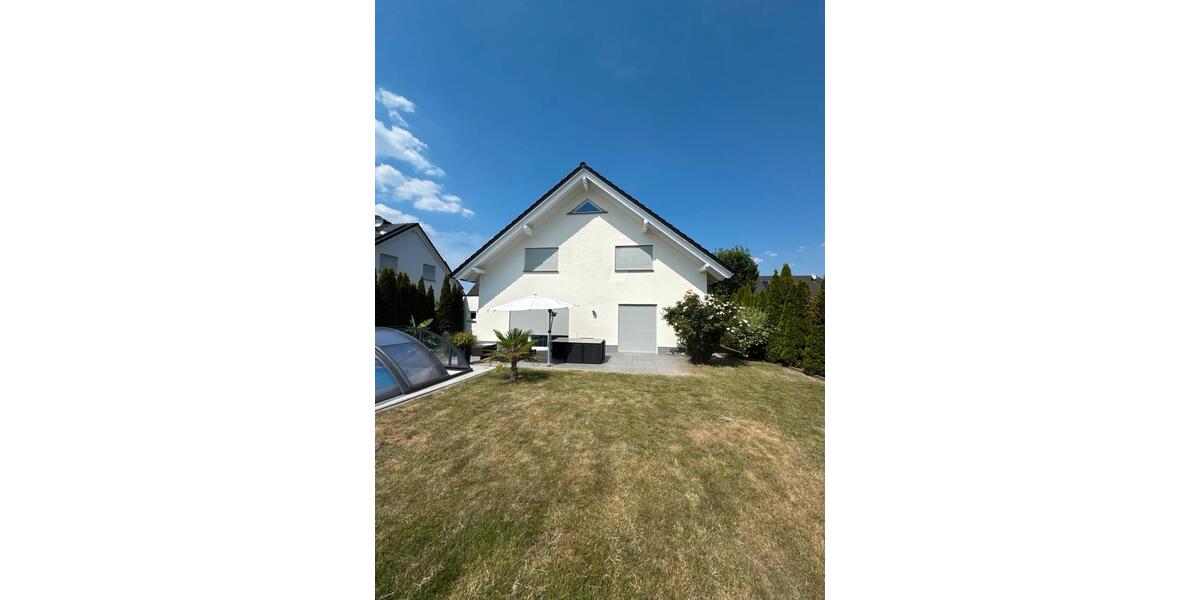 Einfamilienhaus Limeshain - 6.5 Zimmer, 180 m&sup2;, 879.000&euro; | Angebot:27233675