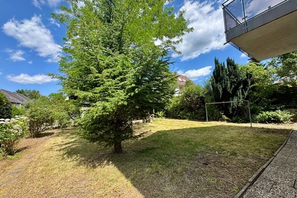 Bad Homburg - Kirdorf: Raumriese! Teilw. vermietetes 2-Familienhaus mit Potenzial! 6 zimmer