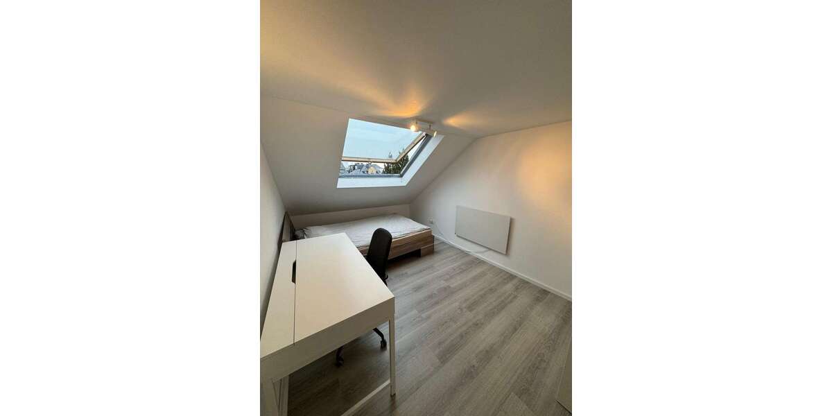 Wohnung zum Mieten in Frankfurt am Main 550 € 20 m² 3 zimmer