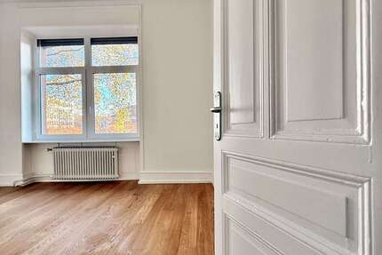 Wohnung Frankfurt am Main Sachsenhausen - 4 Zimmer, 112 m&sup2;, 2.450&euro; | Angebot:25796234