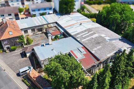 Handwerk & Logistik - Industriehalle mit Freifläche in Schöneck zimmer