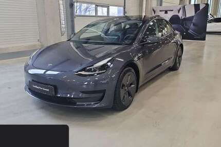 Tesla Model 3 71.924 km 26.200 &euro; Hanau 63457