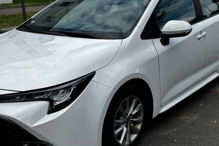 Toyota Corolla 170.000 km 18.000 &euro; Frankfurt am Main 60486