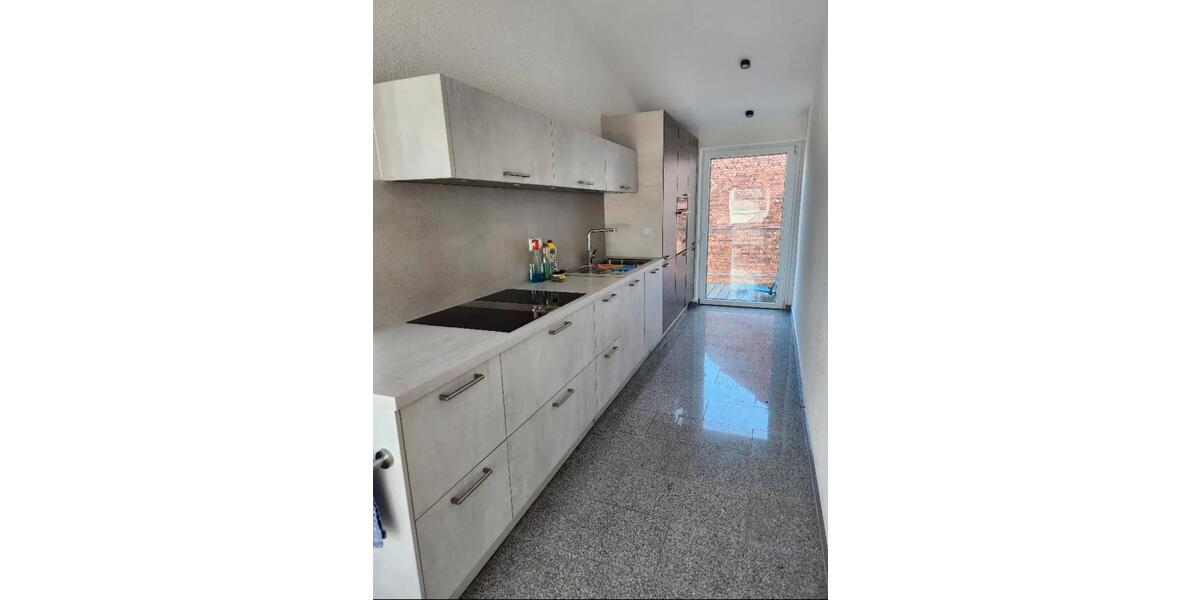 Dachgeschoßwohnung Frankfurt am Main Fechenheim - 3 Zimmer, 65 m&sup2;, 1.390&euro; | Angebot:25637702