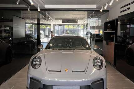 Porsche 992 4.400 km 214.992 &euro; Frankfurt am Main 60311