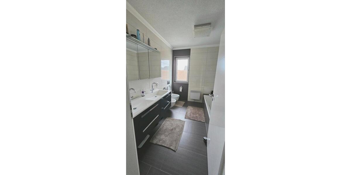 Einfamilienhaus Erlensee - 7 Zimmer, 147 m&sup2;, 790.000&euro; | Angebot:26415507