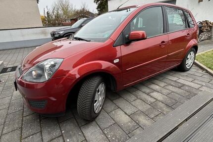 Ford Fiesta 270.000 km 1.250 &euro; Eppertshausen 64859