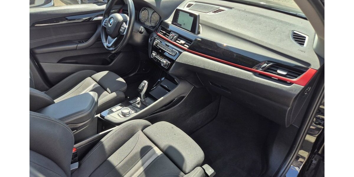 BMW X1 xDrive 18 d Panoramadach, LED, Navigation 112.150 km 16.490 &euro; Rodgau 63110
