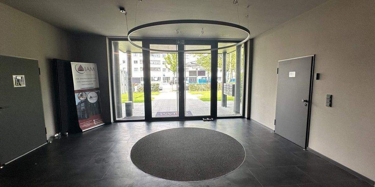 Bürofläche in bester Lage von Hanau Immobilienforum|Teilvermietung (Einzel Büroraum) 2 zimmer