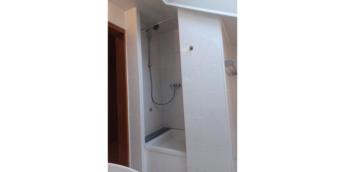 Dachgeschoßwohnung Kelkheim (Taunus) - 1 Zimmer, 71 m&sup2;, 900&euro; | Angebot:25701474