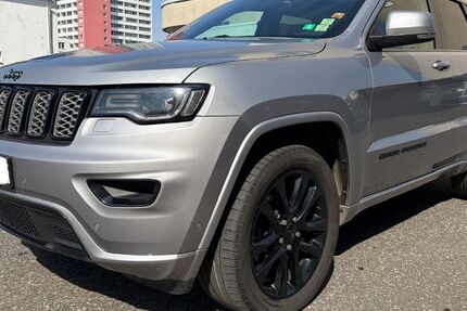 Jeep Grand Cherokee 251.000 km 14.750 &euro; Neu Isenburg 63263