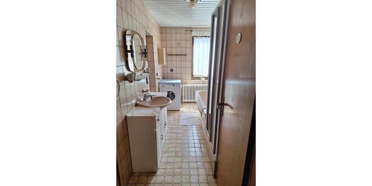 Etagenwohnung Schmitten im Taunus - 3 Zimmer, 75 m&sup2;, 550&euro; | Angebot:25711722