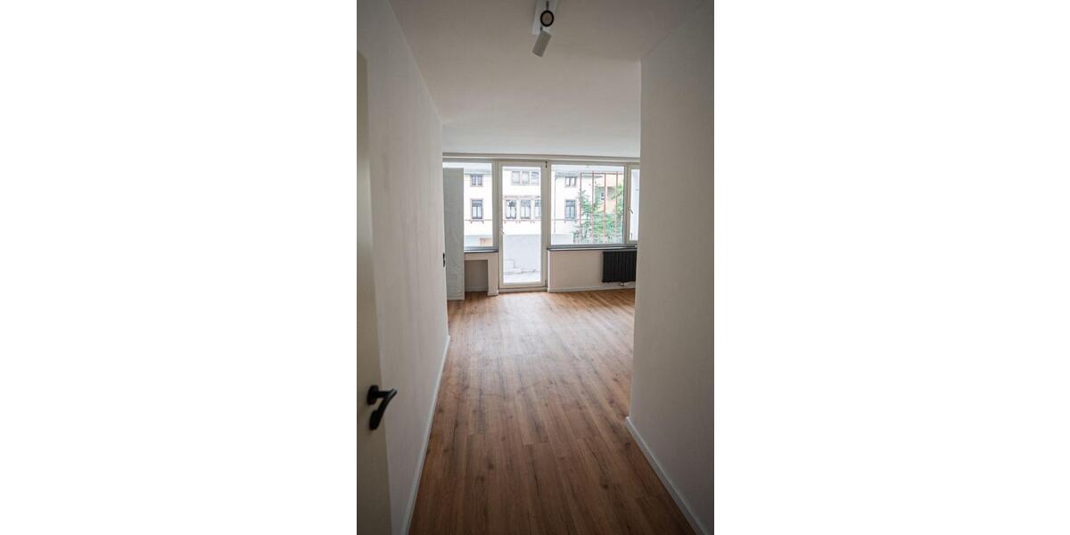 Etagenwohnung Frankfurt am Main - 1 Zimmer, 36 m&sup2;, 1.400&euro; | Angebot:26623484