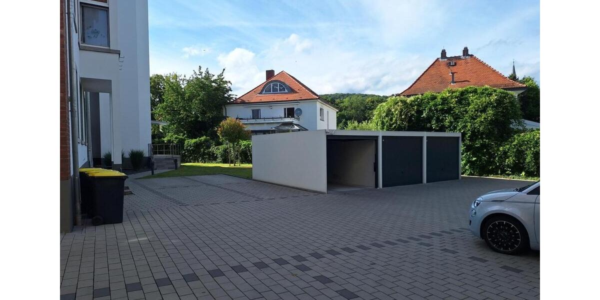 Dachgeschoßwohnung Hofheim am Taunus - 4 Zimmer, 98 m&sup2;, 1.420&euro; | Angebot:25752446