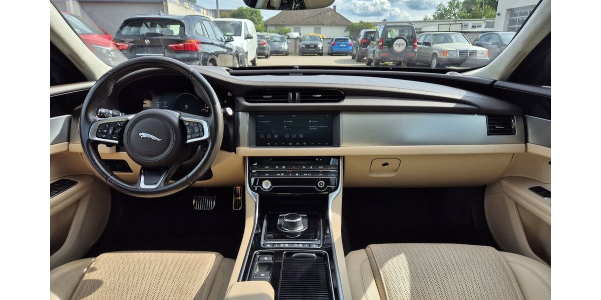 Jaguar XF Prestige Leder, GSHD, Navigation, Rückfahrkamer 104.922 km 20.690 &euro; Rodgau 63110