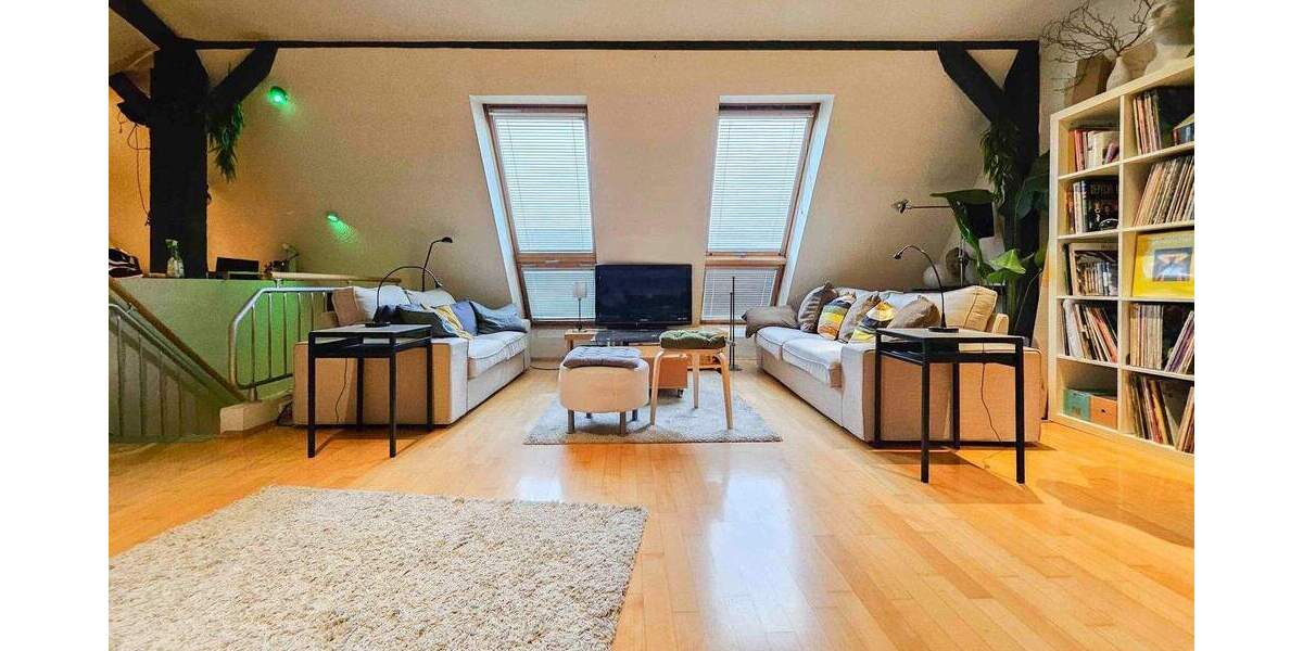 Exklusiver Maisonette-Lifestyle mitten in Bornheim mit eigener Garage & Stellplatz 3 zimmer