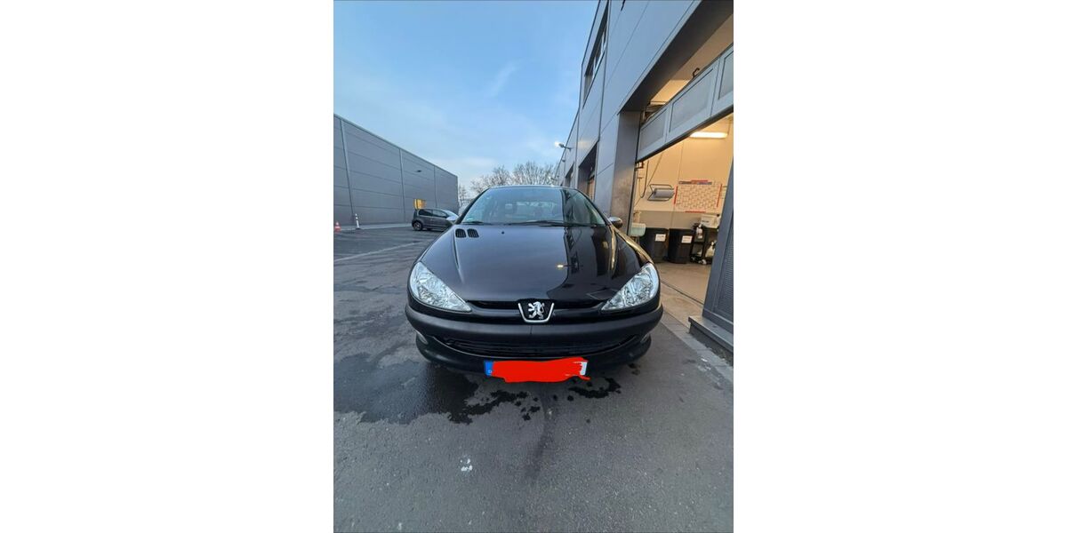 Peugeot 206 230.000 km 600 &euro; Hanau 63452