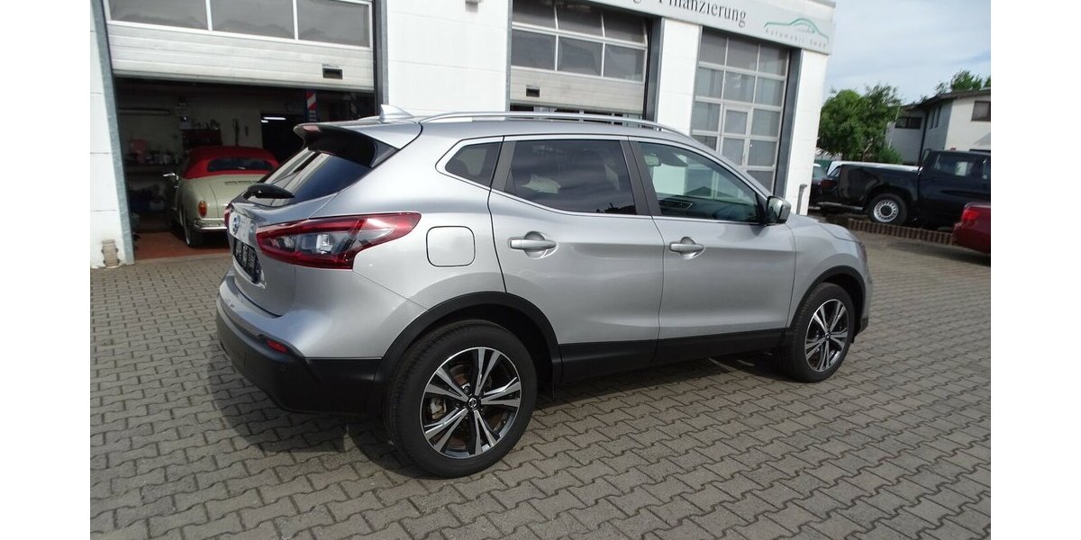 Nissan Qashqai N-Way Rückfahrkamera, Parksensoren, 33.922 km 15.890 &euro; Rodgau 63110