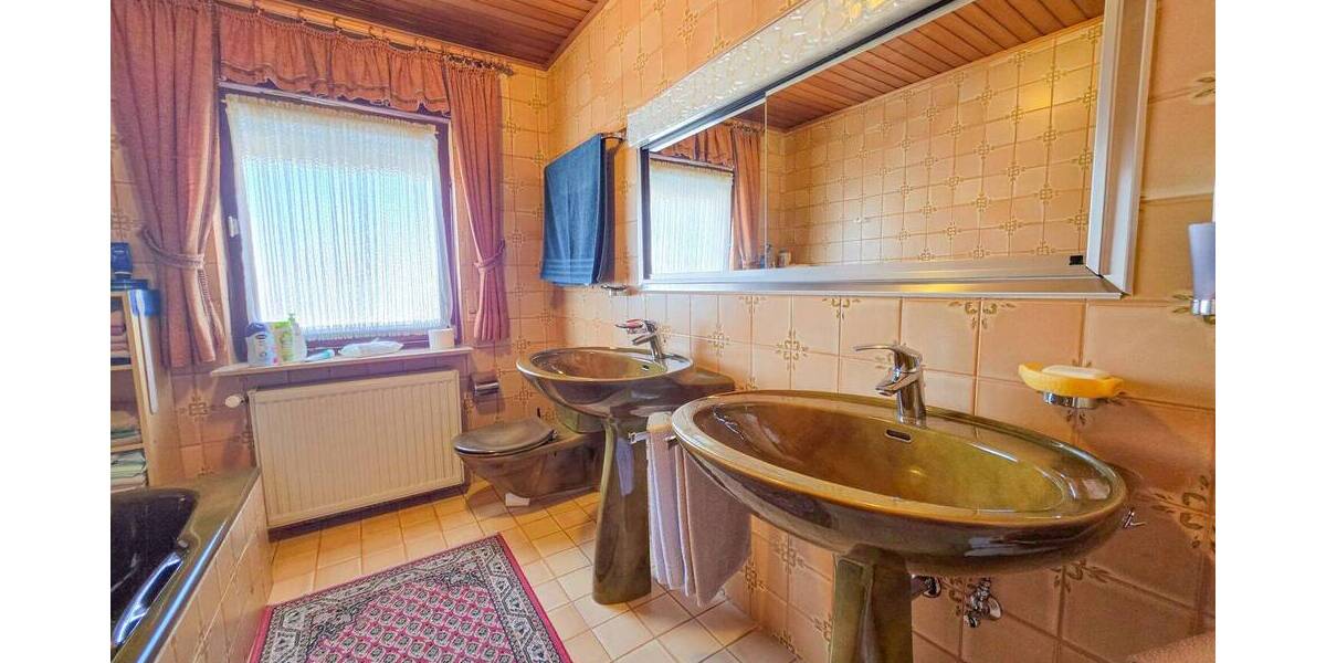 Mehrfamilienhaus, Wohnhaus Obertshausen - 9 Zimmer, 260 m&sup2;, 669.000&euro; | Angebot:26910519