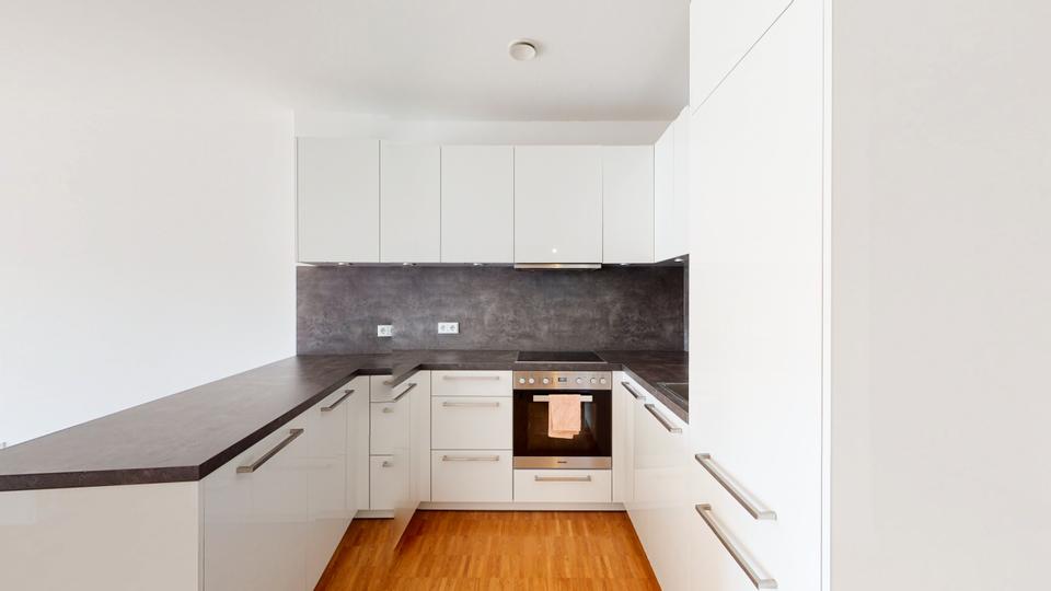 Etagenwohnung Frankfurt am Main Sachsenhausen - 2 Zimmer, 69 m&sup2;, 1.480&euro; | Angebot:25310730