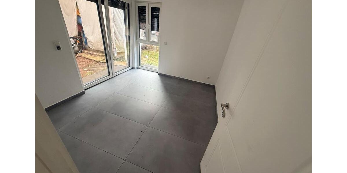 Erdgeschoßwohnung Nidderau - 2.5 Zimmer, 80 m&sup2;, 1.250&euro; | Angebot:25650714