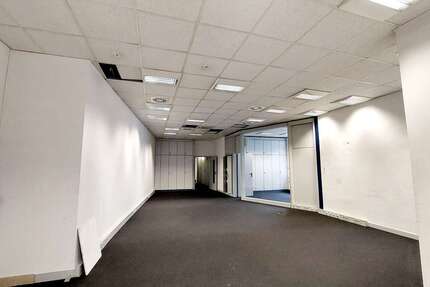 Büro in Frankfurt 2.000 € 200 m² zimmer