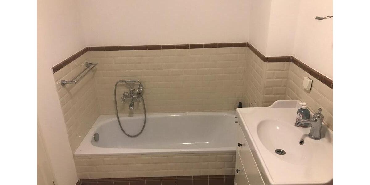 Maisonettenwohnung Frankfurt am Main Unterliederbach - 3 Zimmer, 82 m&sup2;, 1.350&euro; | Angebot:25420660